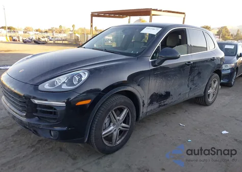 2015 Porsche Cayenne S z USA, uszkodzony, nr VIN WP1AB2A22FLA56201